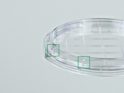 皿内环卡扣设计 ，培养皿与皿盖紧密度高，防止误开，倒置不易脱落